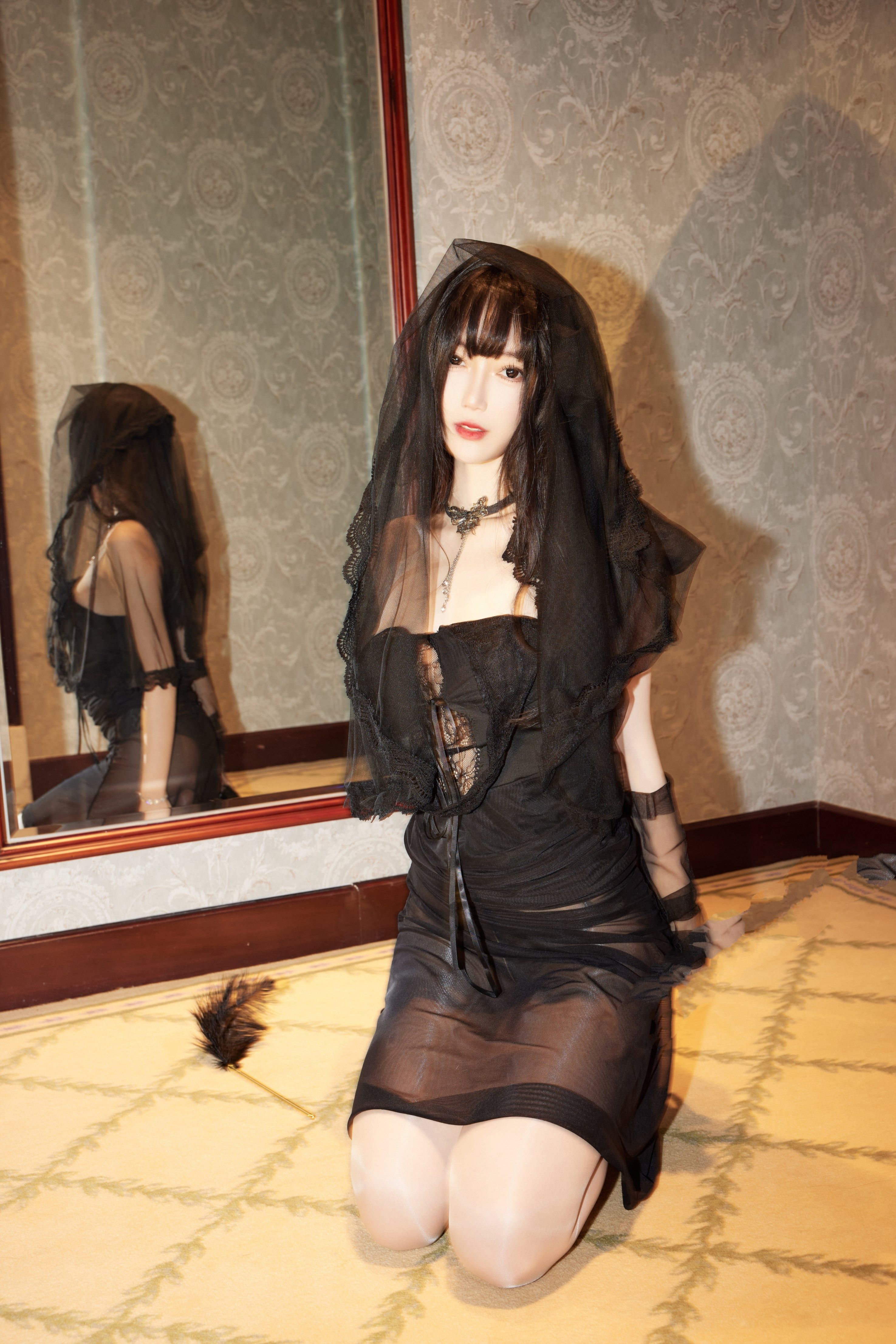 [Cosplay] 玥儿玥 黑色情趣 肉丝