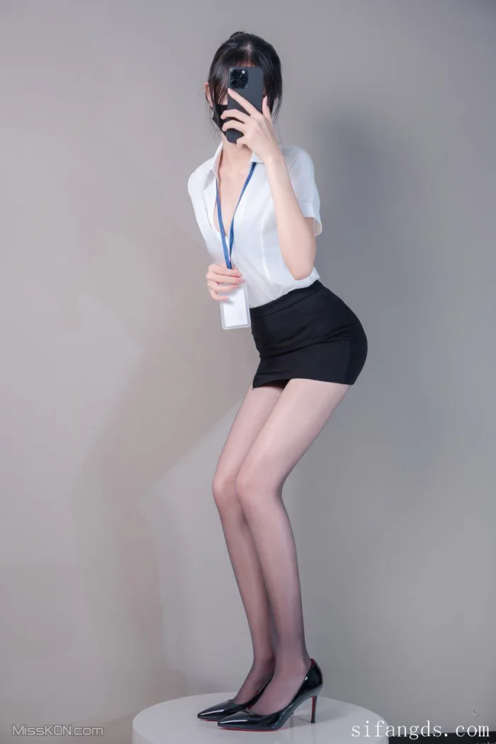 Cosplay@shixiaotaone_ 顶级性感白虎女神 门槛福利 女神美鲍嫩脚