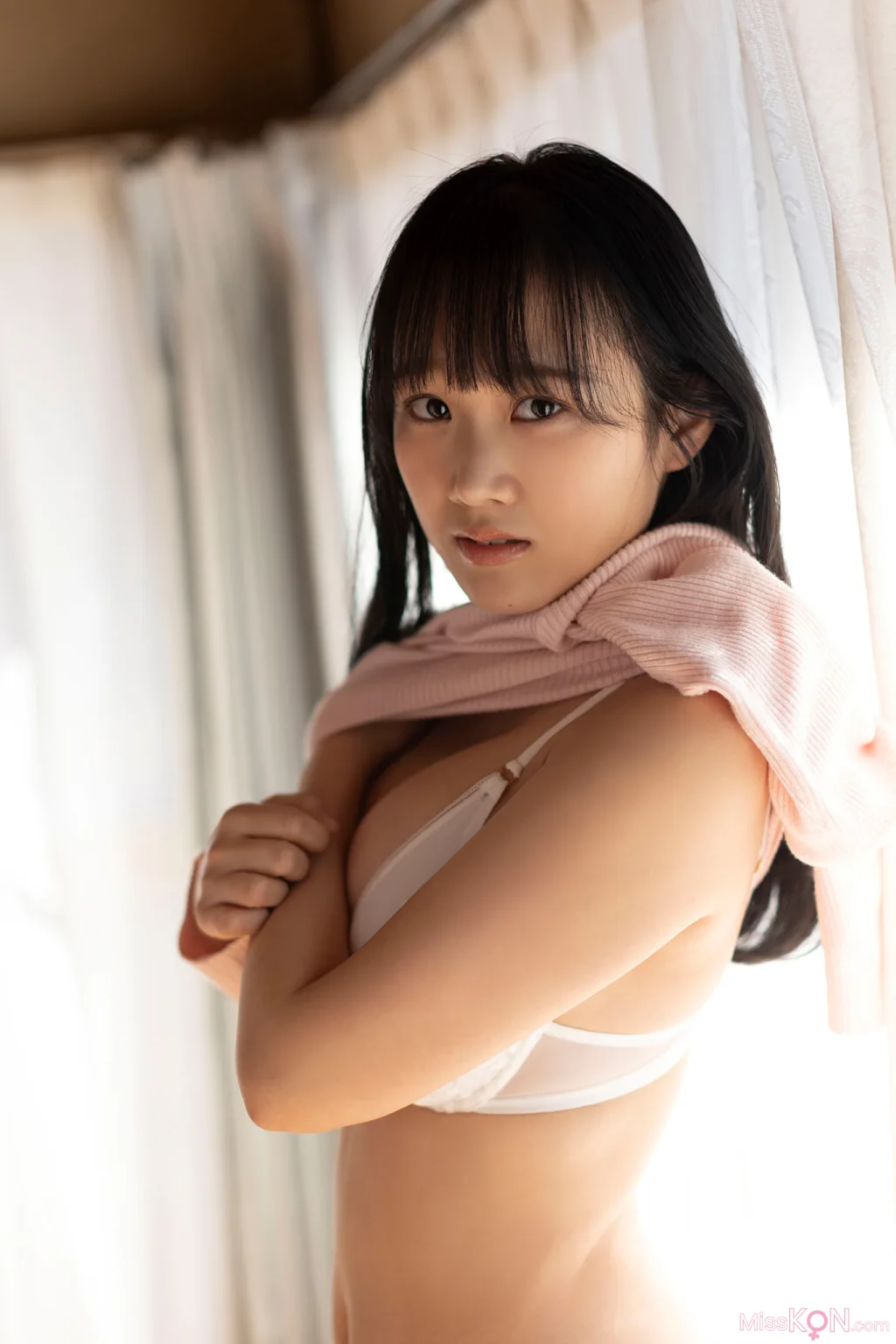 Riho Okumura (奥村梨穂)_ 週刊現代デジタル写真集 もう、どぎゃんすっと？Vol.2 「あの衣装」に初挑戦！オール未公開 豪華１００カット完全版