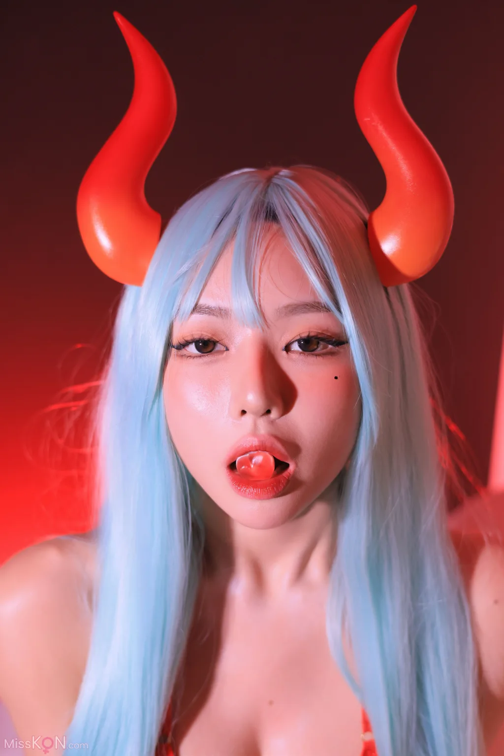 Dongeuran (동그란)_ Red Succubus