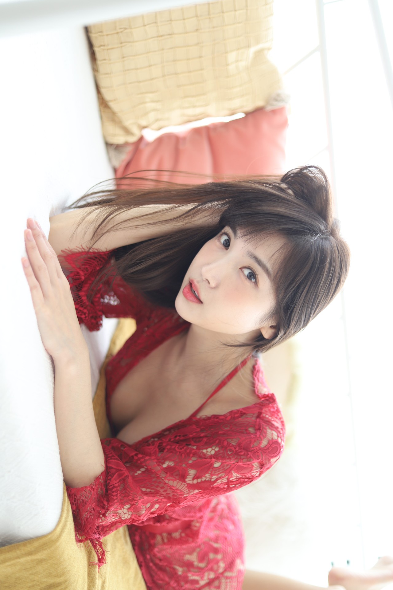 Mozzi 모찌, Sonson 손손, DJAWA ‘Spring Comes Twice’ Set.02