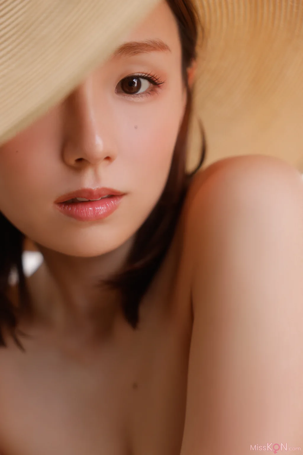 Ai Shinozaki (篠崎愛)_ Nocturne