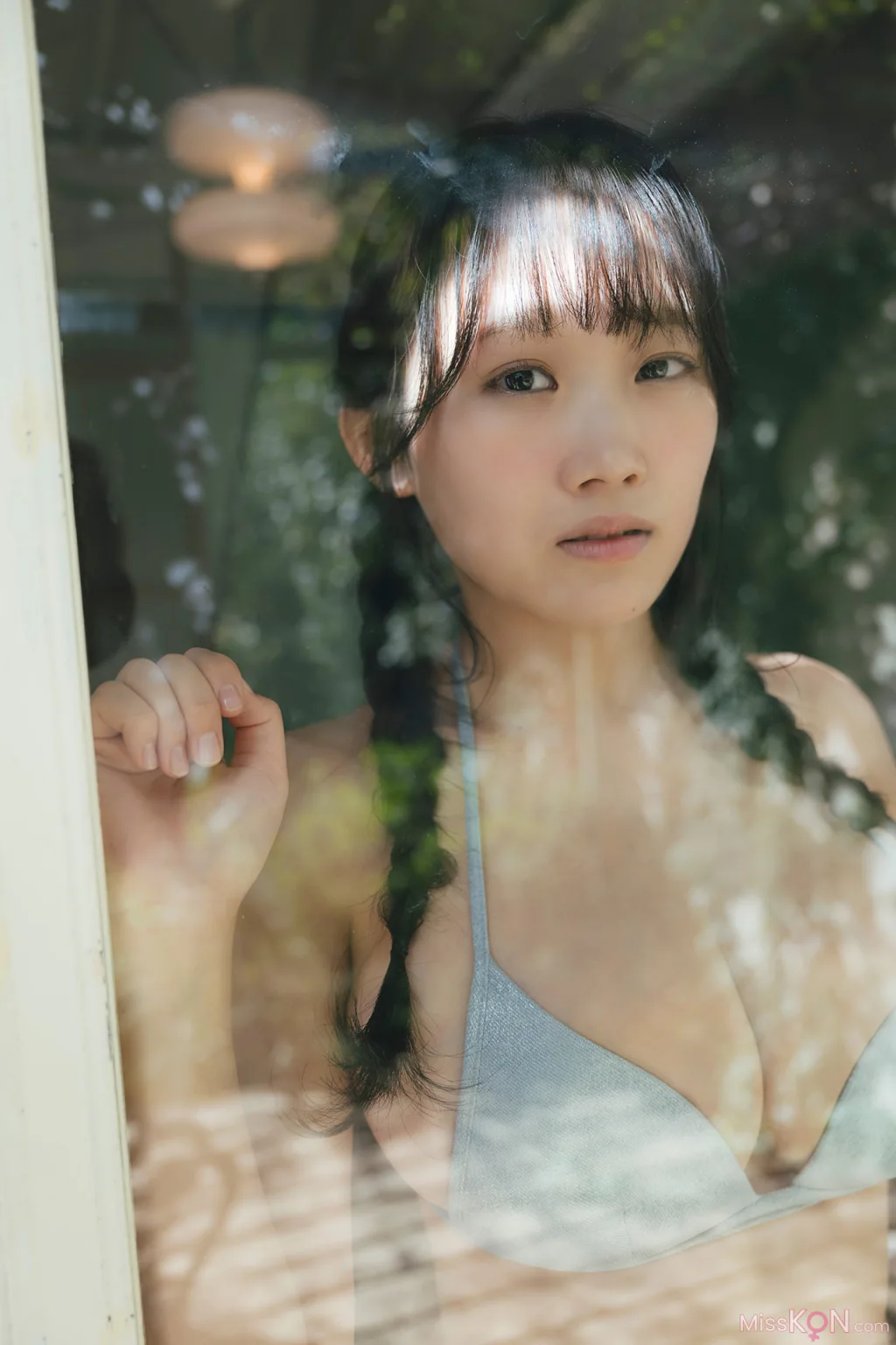 Riho Okumura (奥村梨穂)_ FLASHデジタル写真集 Iの衝撃