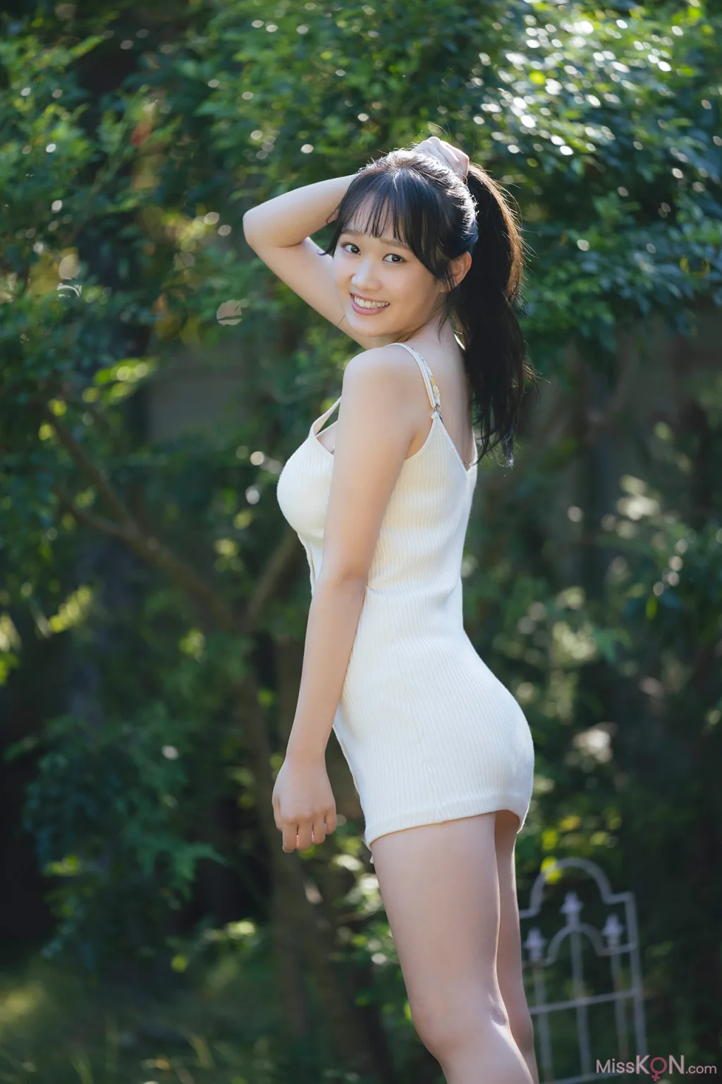 Riho Okumura (奥村梨穂)_ FLASHデジタル写真集 Iの衝撃