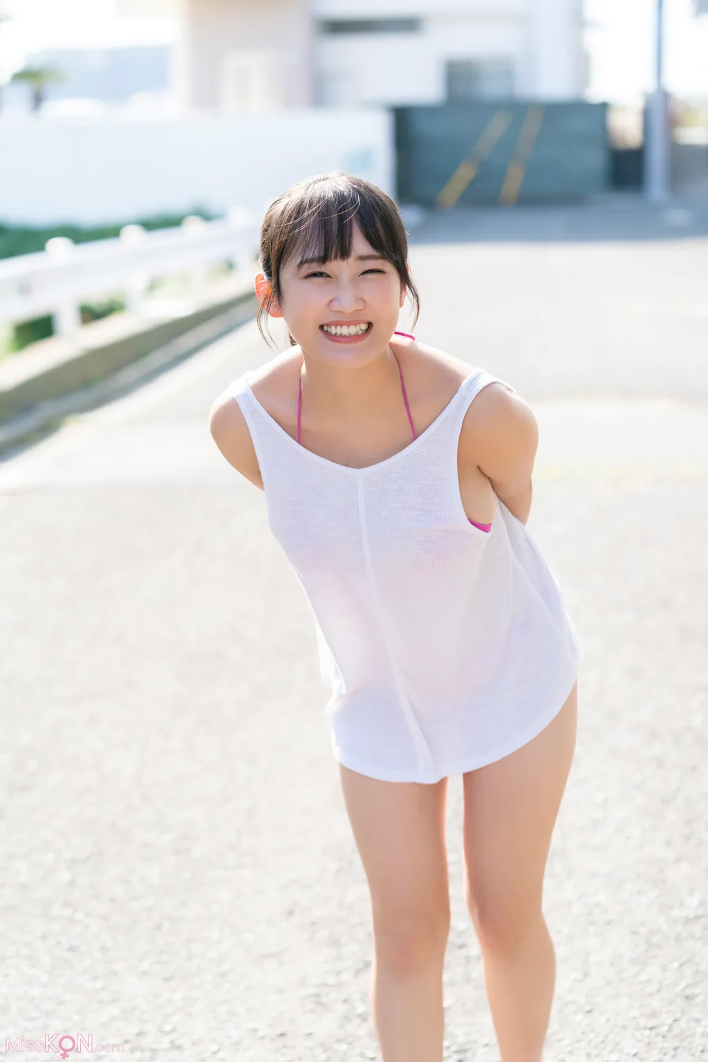 Riho Okumura (奥村梨穂)_ FRIDAY デジタル写真集 奇跡の神乳 Vol.1