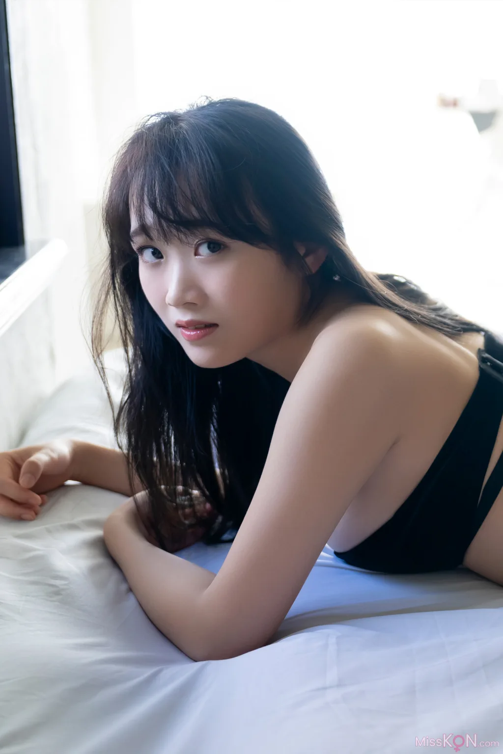 Riho Okumura (奥村梨穂)_ FRIDAY デジタル写真集 奇跡の神乳 Vol.2