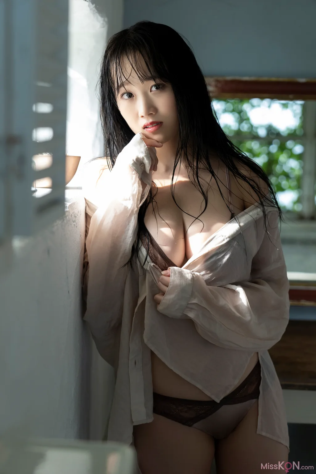 Riho Okumura (奥村梨穂)_ FRIDAY デジタル写真集 奇跡の神乳 Vol.2