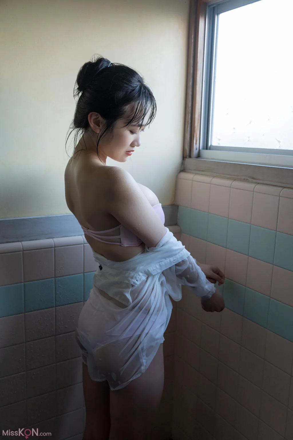 Riho Okumura (奥村梨穂)_ 週刊現代デジタル写真集 もう、どぎゃんすっと？Vol.1