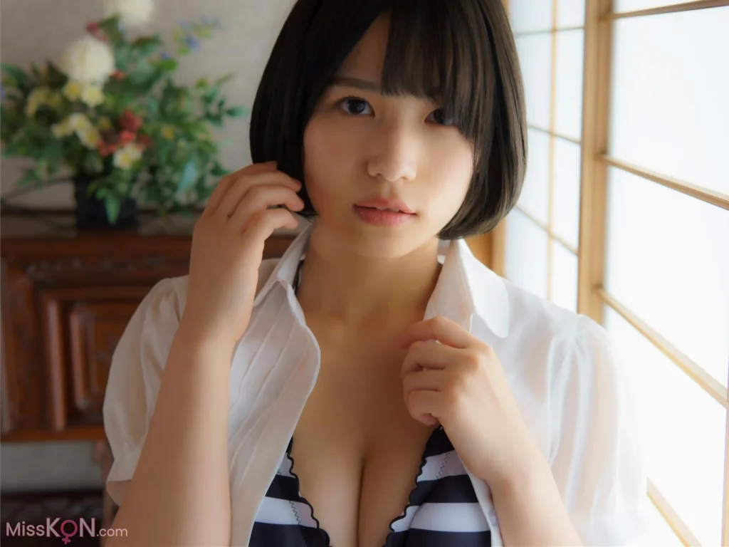 Riina Murakami (村上りいな)_ ニーハイソックスになりたくて