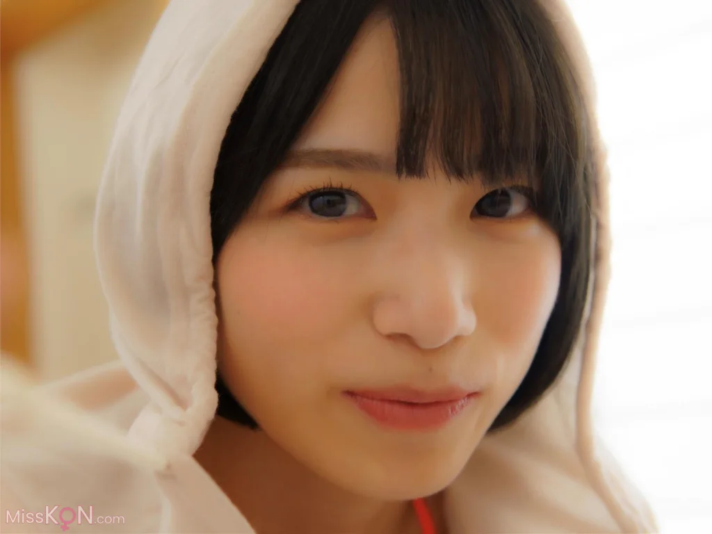 Riina Murakami (村上りいな)_ ニーハイソックスになりたくて