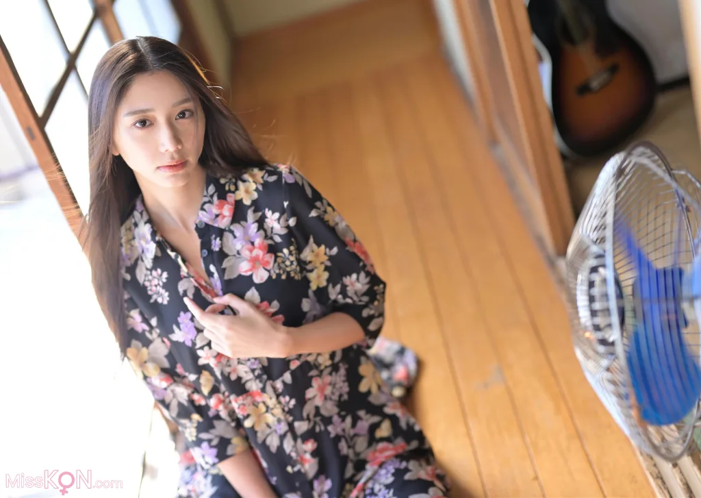 Saito Yasuyo (斎藤恭代)_ Exciting Girls デジタル写真集 Vol.3