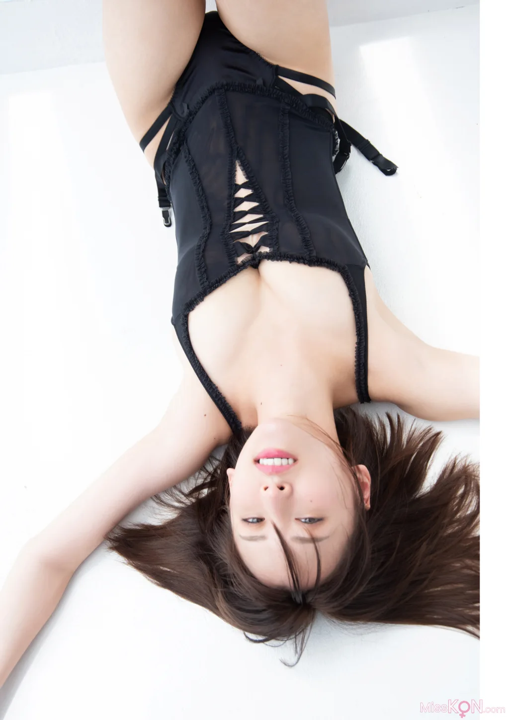 Sena Natsuki (奈月セナ)_ 【電子版だけの特典カット付き】 写真集 『ｓｅｎａｉｓｍ』