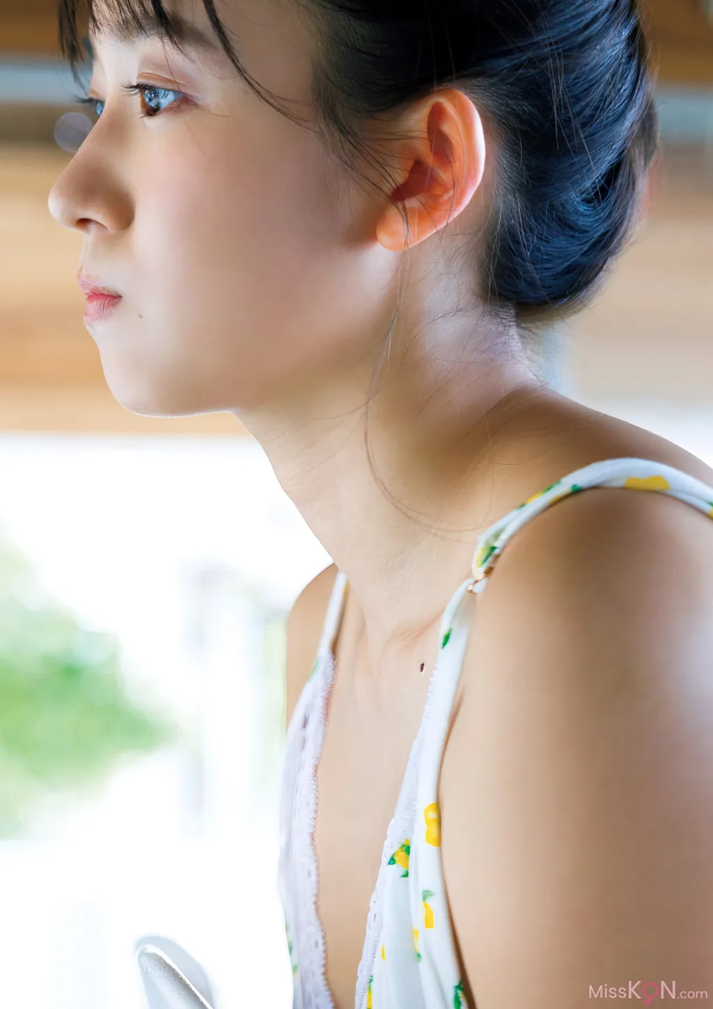 Shida Nene (志田音々)_ 【電子版だけの特典カットつき】ファースト写真集『ｎｅｎｅ－まるっとぜんぶ－』