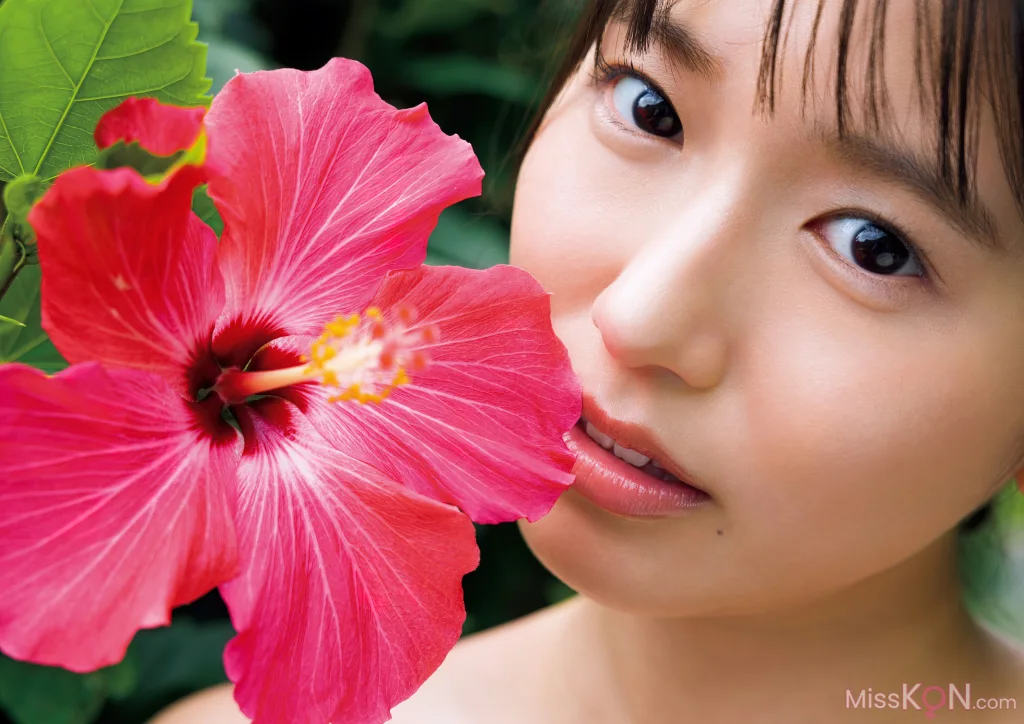 Shida Nene (志田音々)_ 【電子版だけの特典カットつき】ファースト写真集『ｎｅｎｅ－まるっとぜんぶ－』