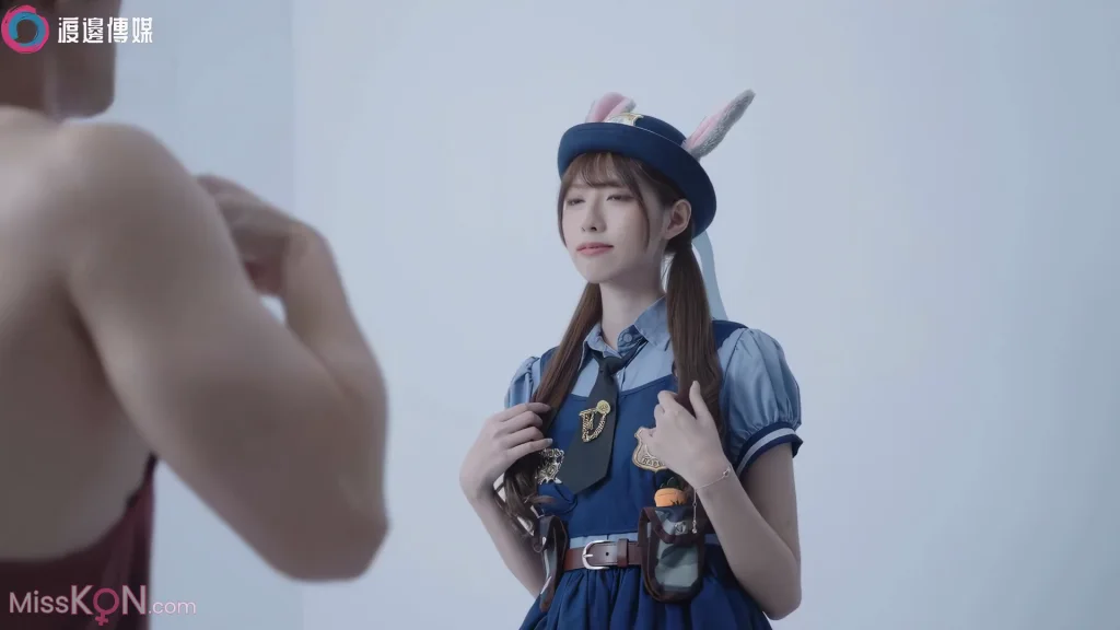 Saki_纱季_ 渡边传媒之寫真偶像saki偷拍外流！惡德攝影師拍攝途中強制威脅推倒影像