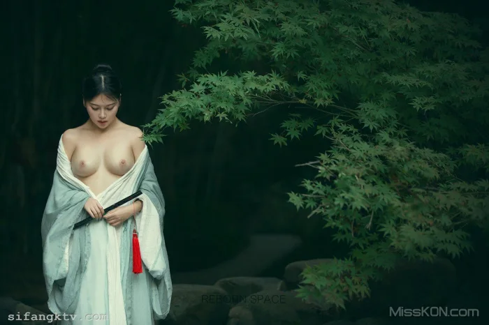 L.P.VISION Photography_ 女体私拍摄影大师 复活空间