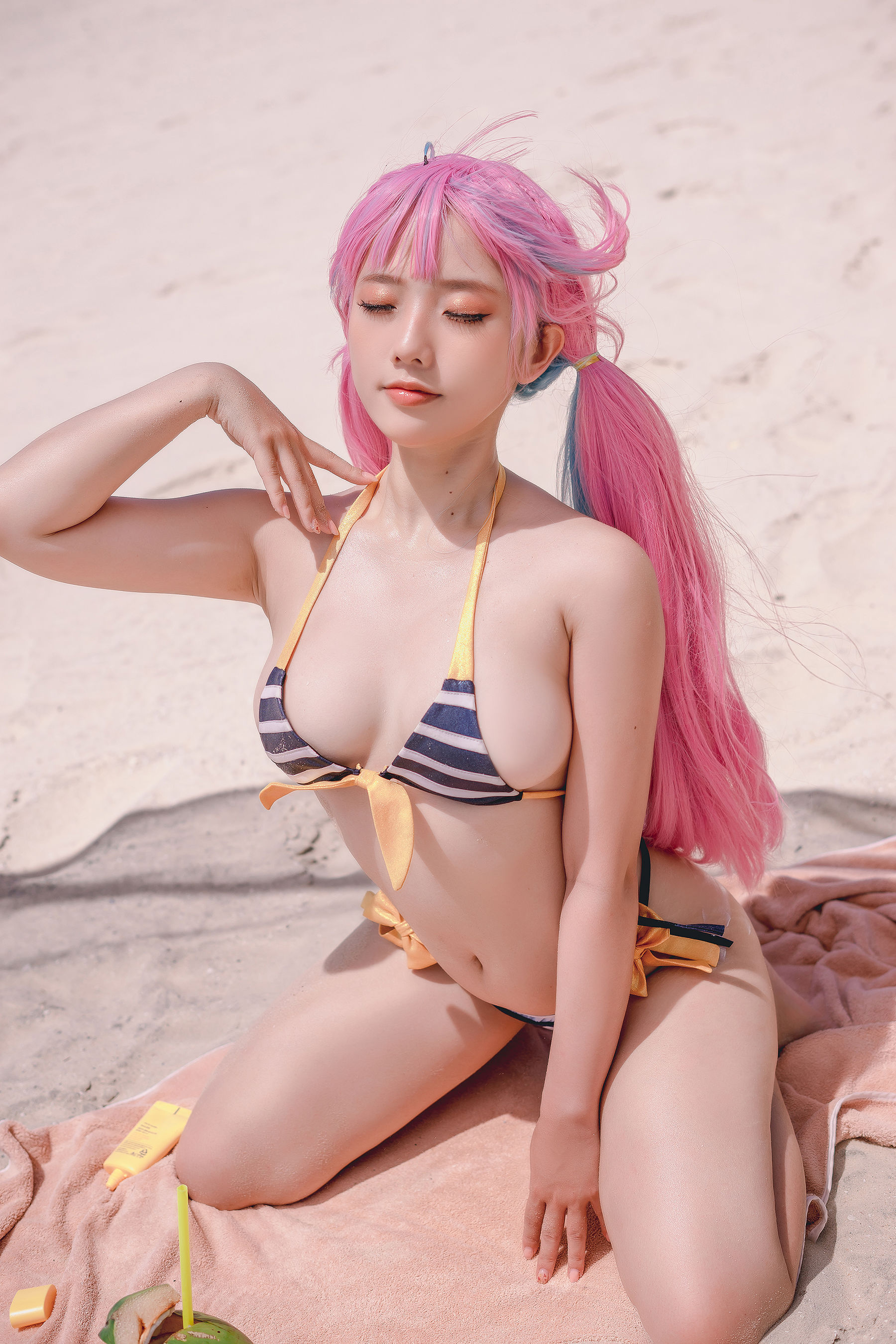 [Messie Huang]写真 - Aqua Bikini