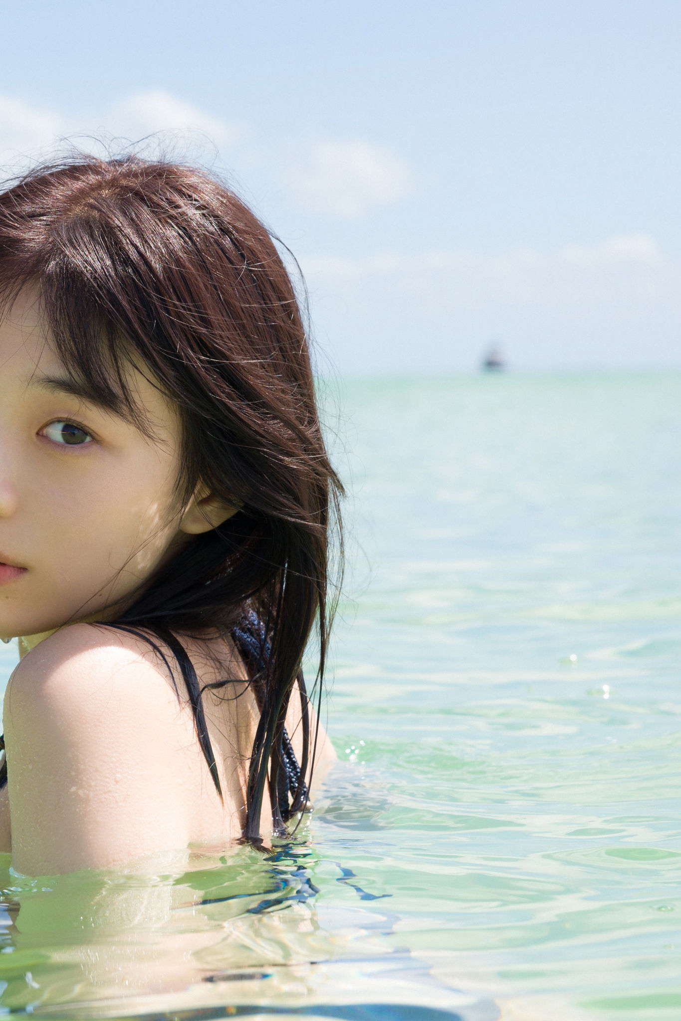 [Photobook] 【デジタル限定】菊地姫奈写真集「another memory」大ボリューム150ページ