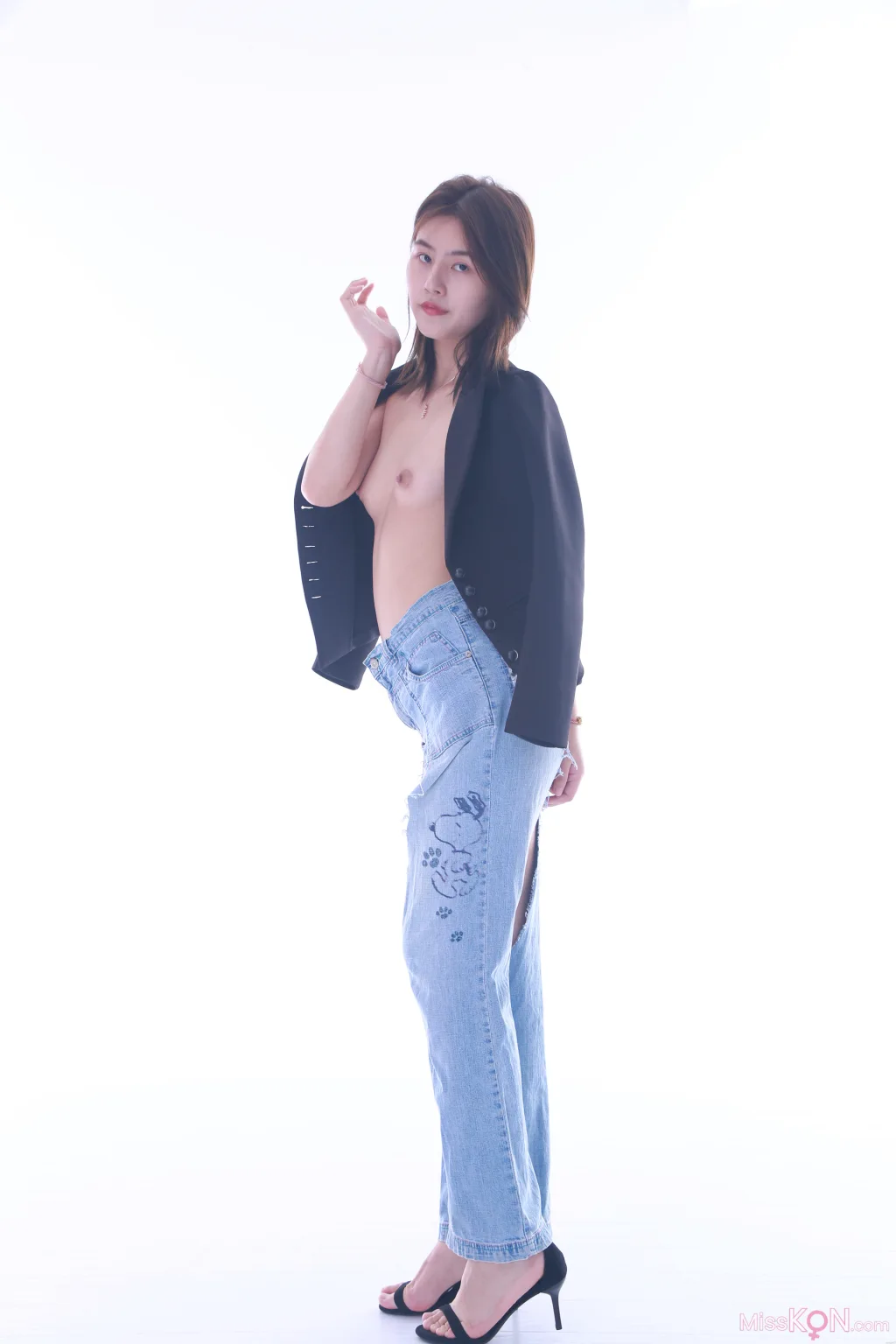 [Private Photoshoot] 阿炎_ 超美 清純 模特 大尺度 私拍套圖