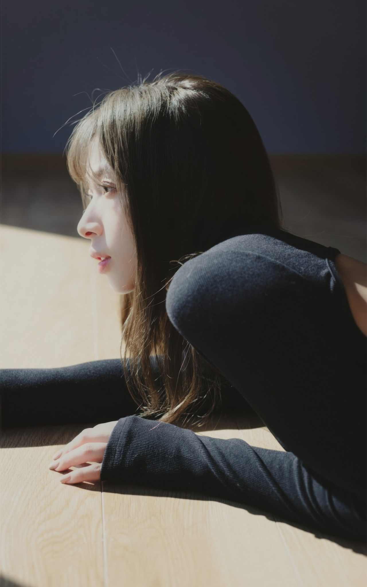 Rinne Momoshiro 百城凛音, 1st写真集 「Rinon. -Digital Edition-」 Set.02