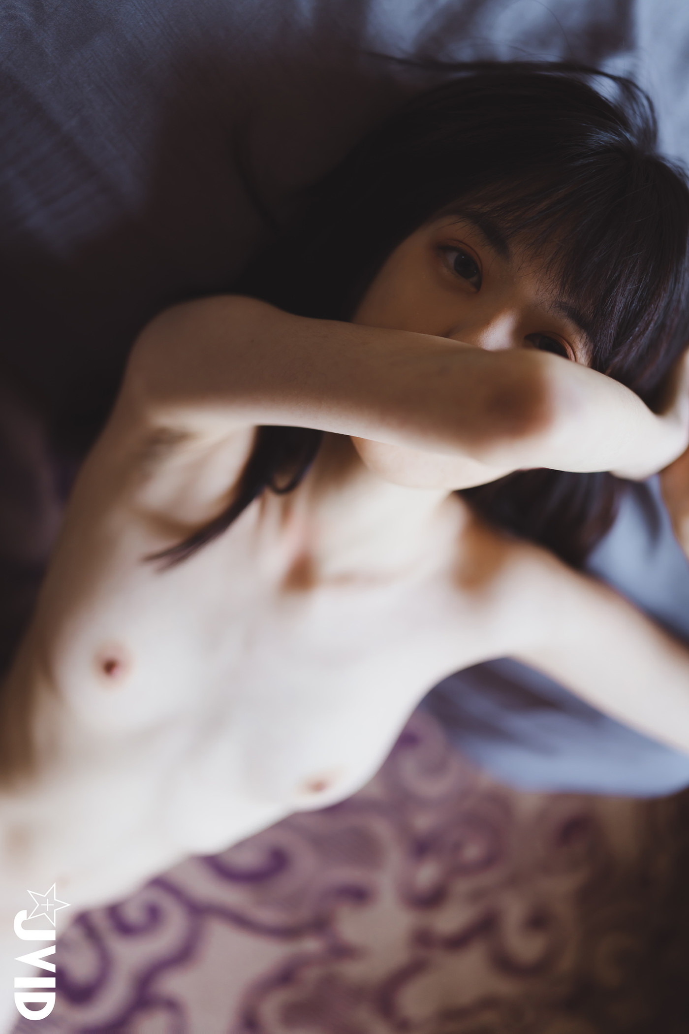 JVID 全裸無碼 18歲女高中生 缺錢全奉獻!!陪大家過好年~!! Set.01