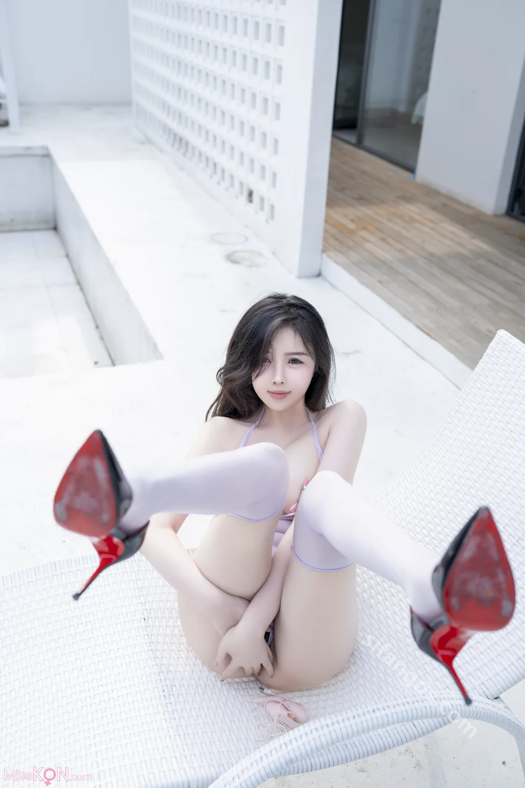 [XR Uncensored] 袁圆_ R18 秀人网模特 山下的风光