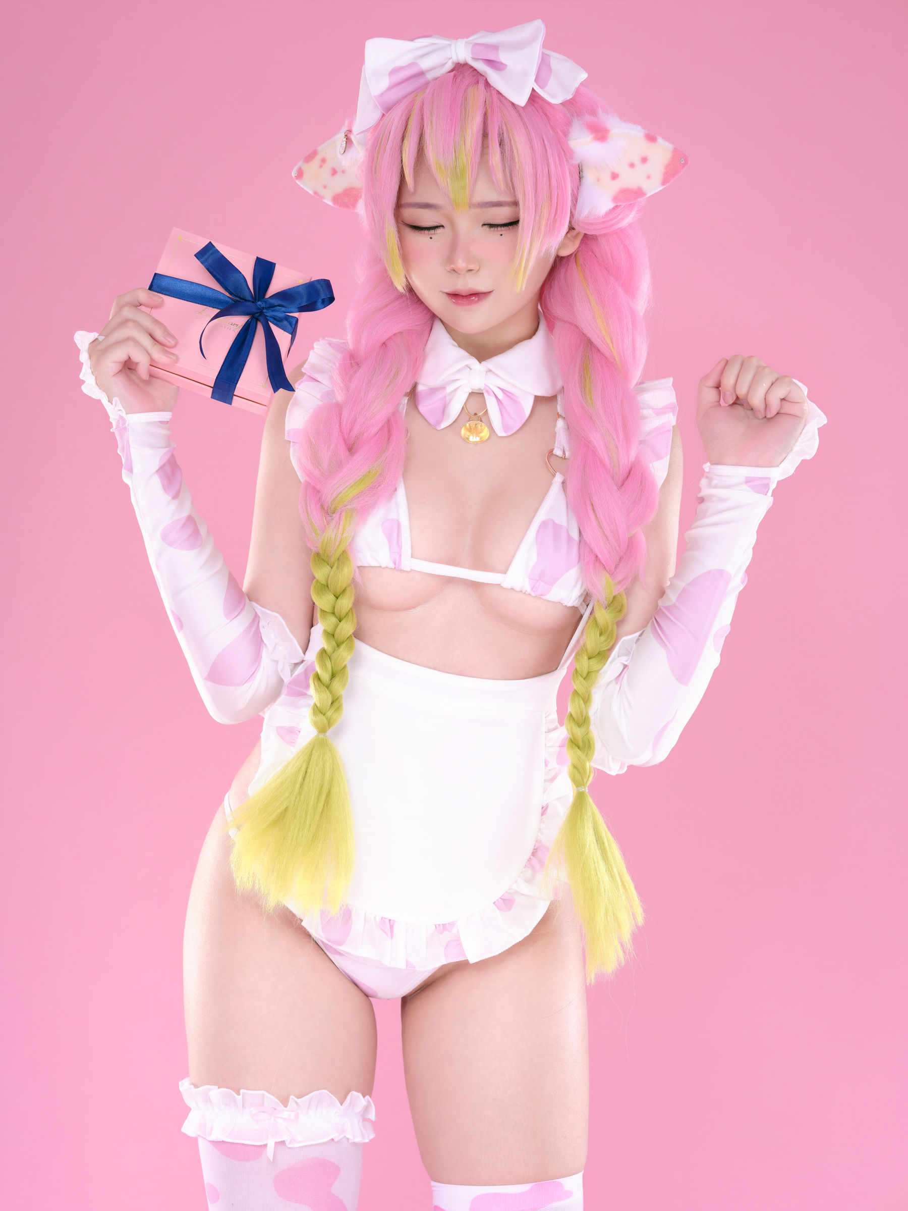ZinieQ - Demon Slayer Mitsuri Kanroji Valentine