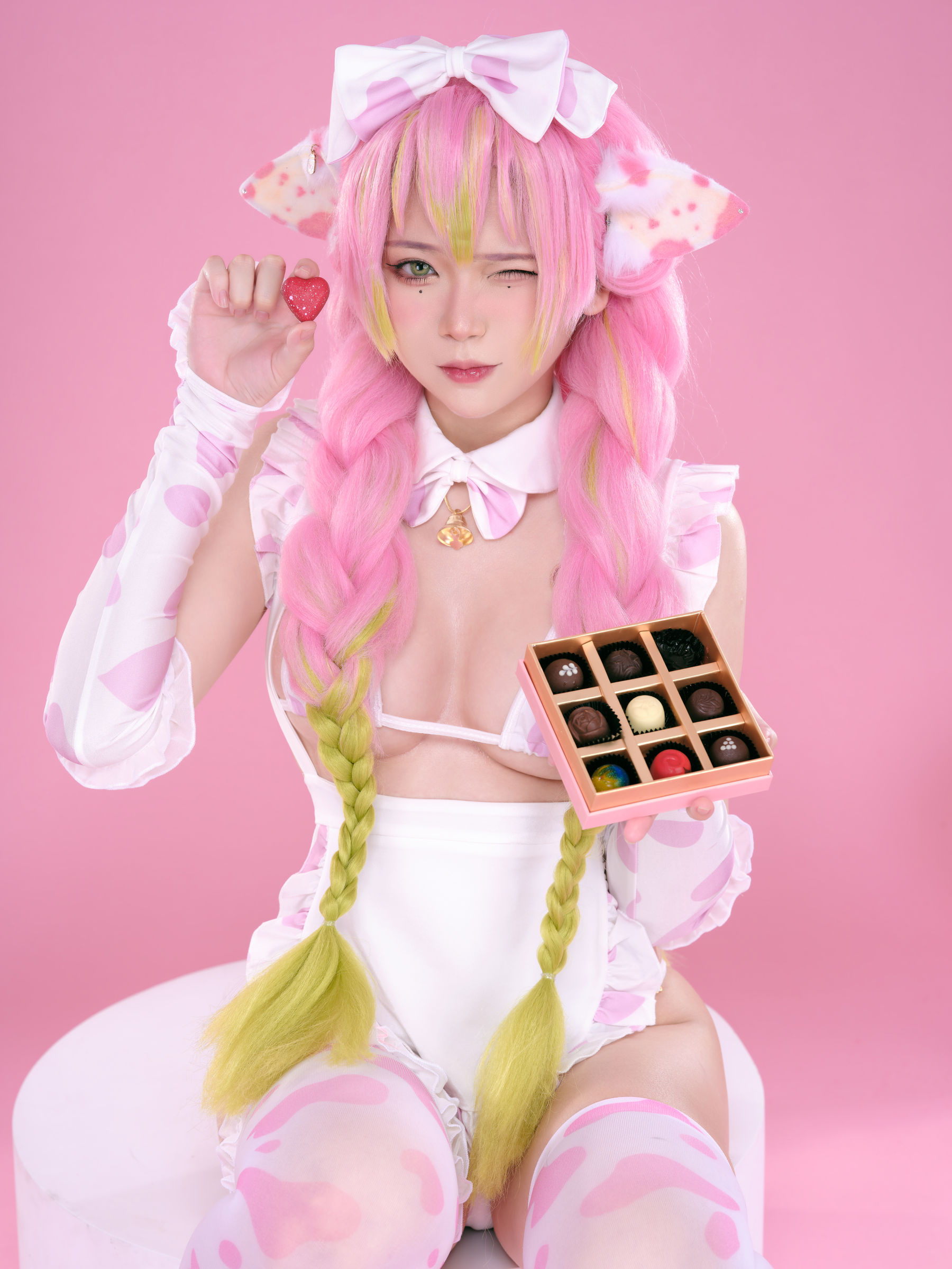 ZinieQ - Demon Slayer Mitsuri Kanroji Valentine