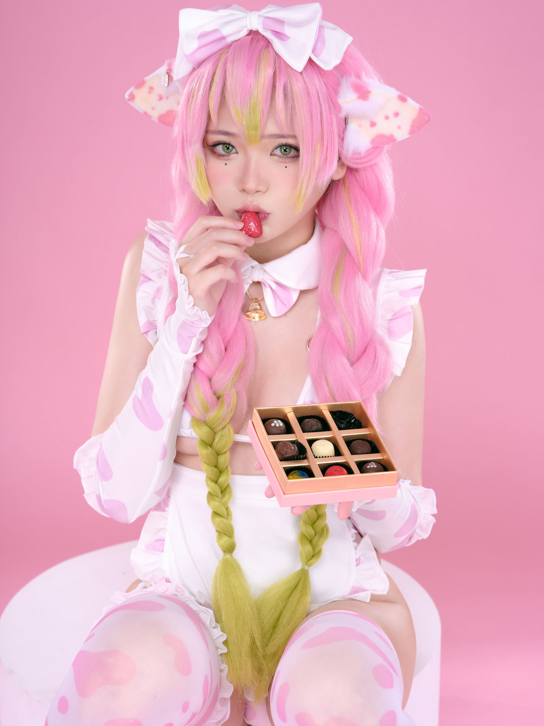ZinieQ - Demon Slayer Mitsuri Kanroji Valentine