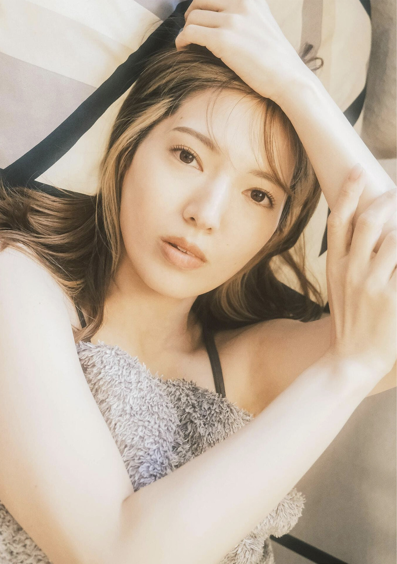 Misa Honma 本間ミサ, 写真集 「ニューヒロイン」 Set.02