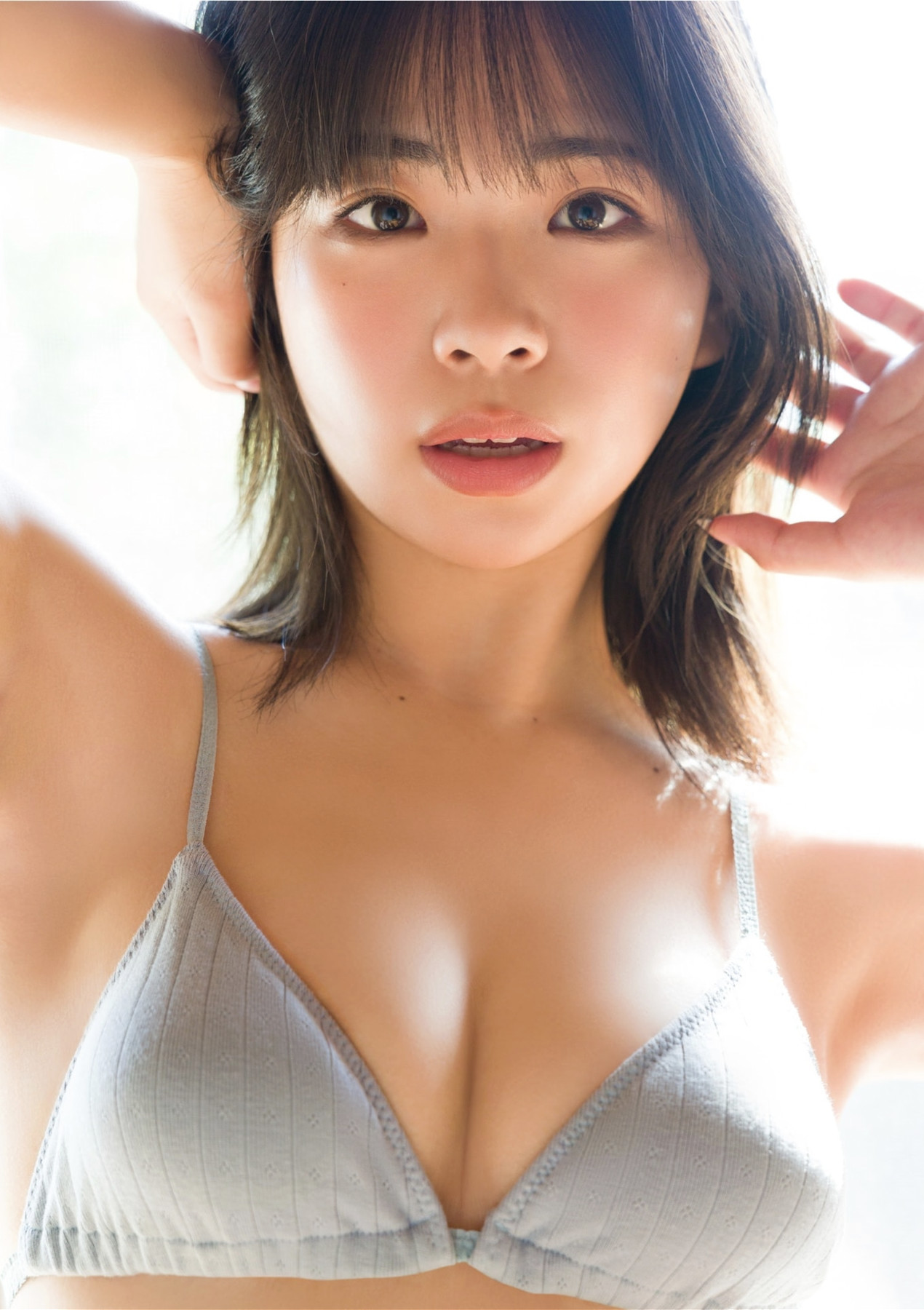 Kaon Aso 麻生果恩, 写真集 「偶然隣の席に座っていたとしても」 Set.02