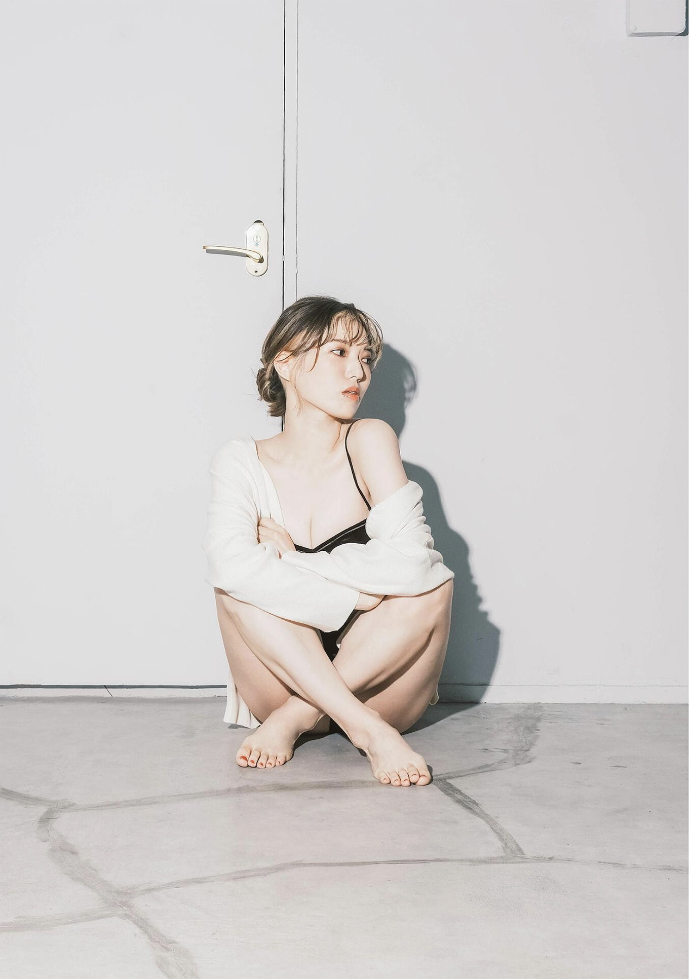 Misa Honma 本間ミサ, 写真集 「ニューヒロイン」 Set.03