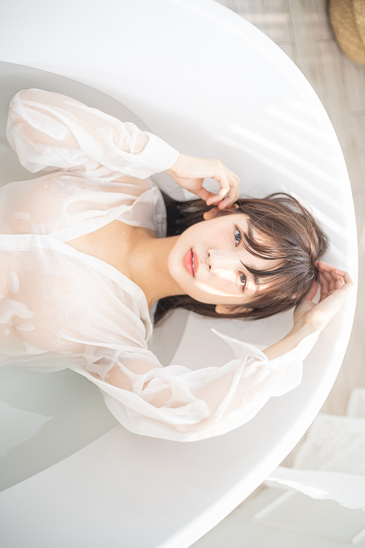 Leezy 이지, Patreon Secret Web No.02 April Set.02