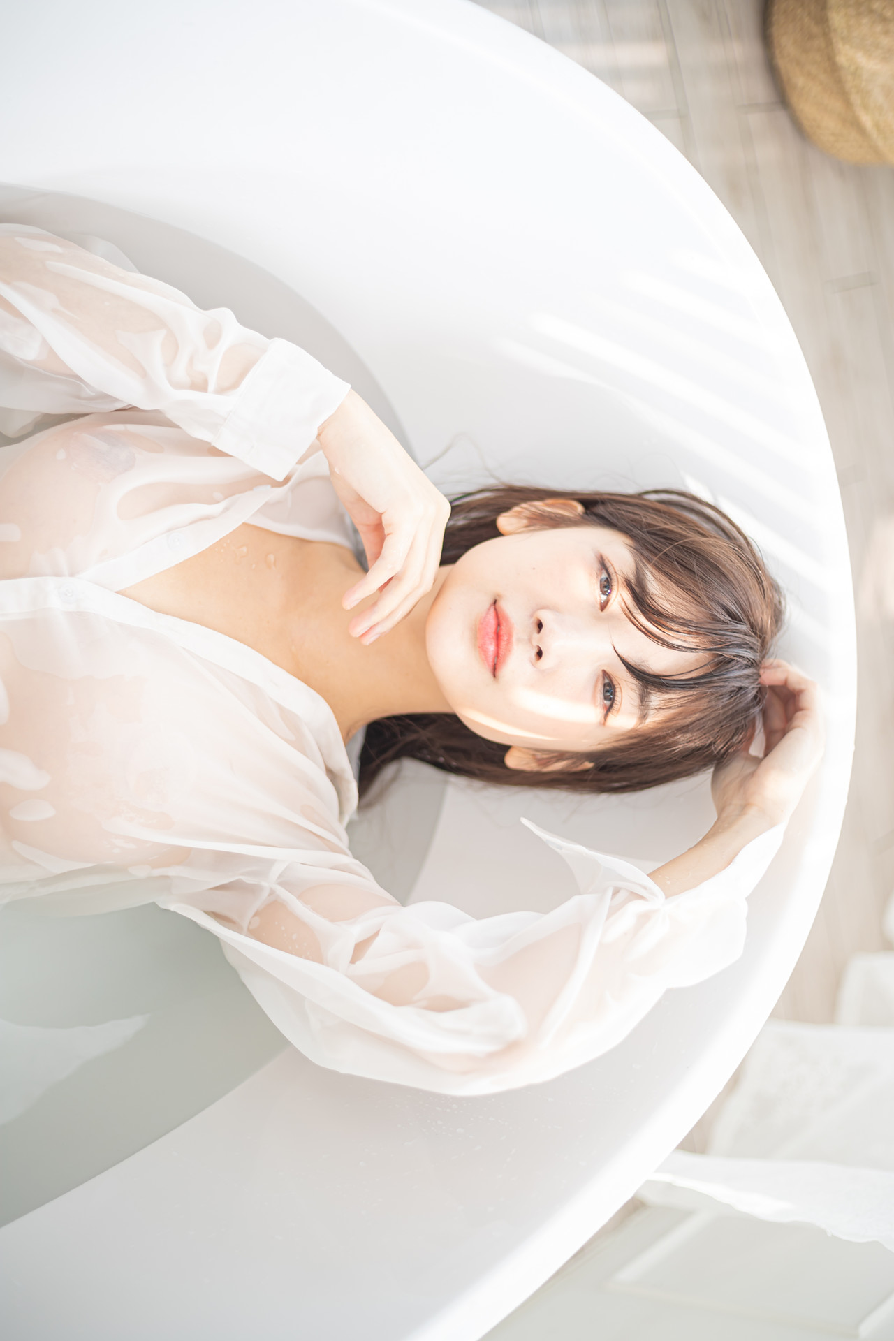 Leezy 이지, Patreon Secret Web No.02 April Set.02