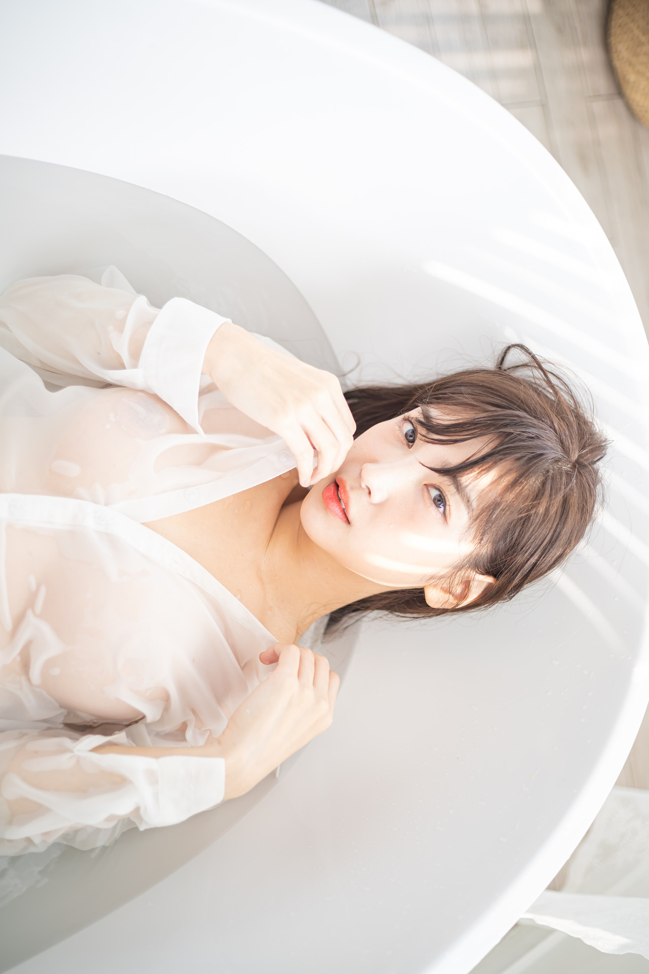 Leezy 이지, Patreon Secret Web No.02 April Set.02