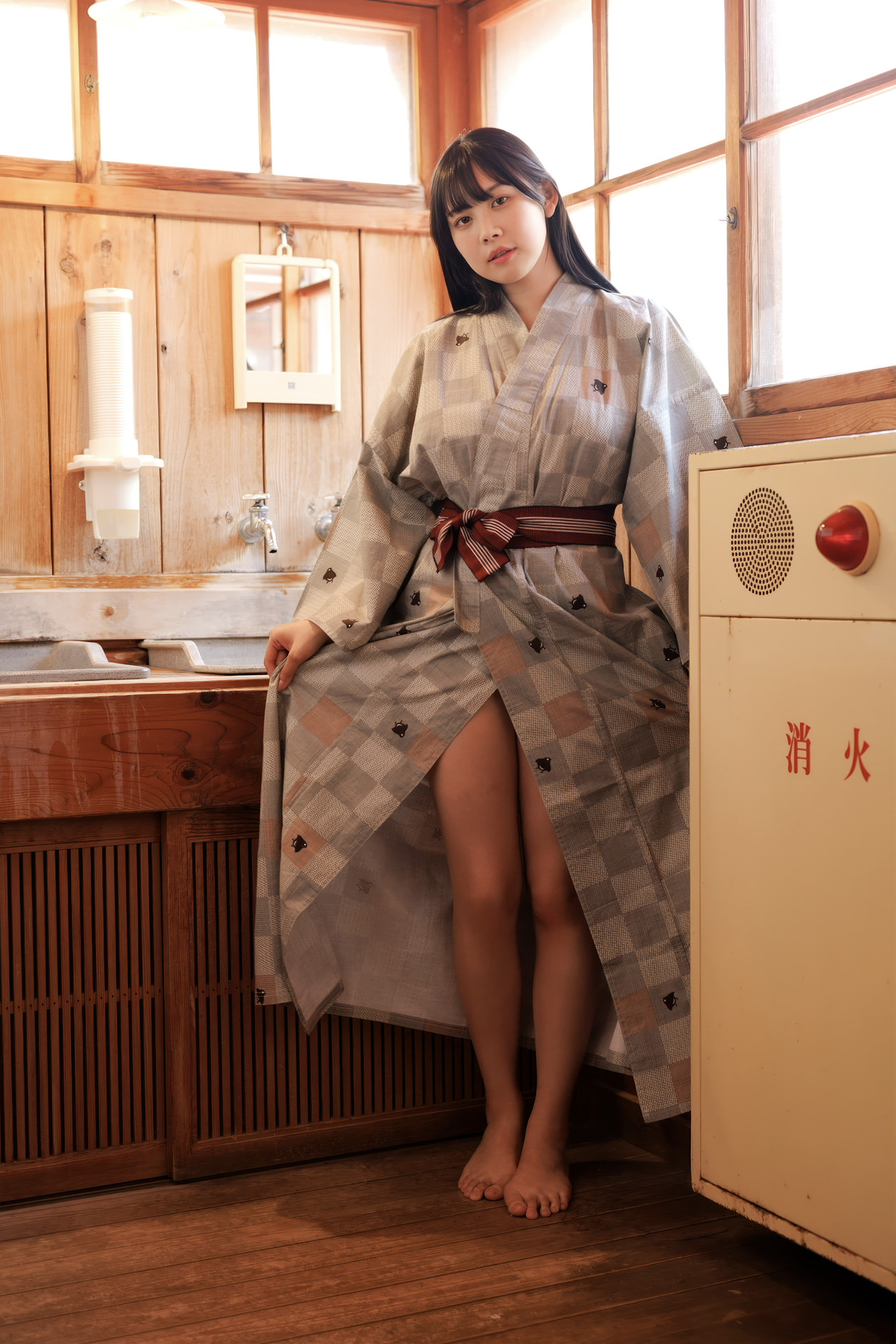 Seina Shinomi 篠見星奈, 写真集 「SEINA MODE 流れ星をみた」 Set.01