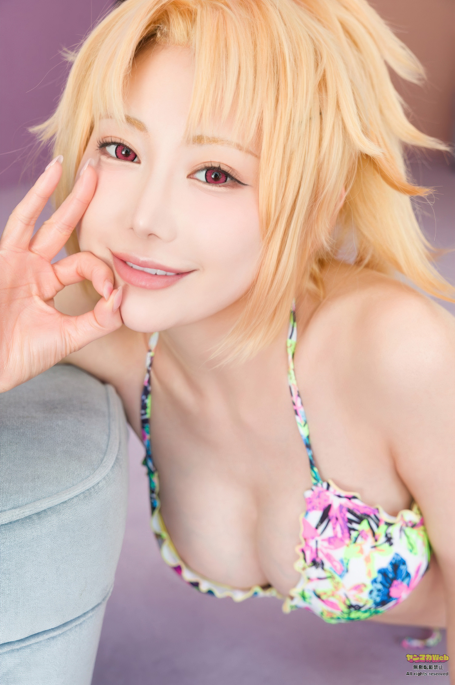 篠崎こころ・高見奈央, Young Magazine 2025 No.27 (ヤングマガジン 2025年27号)
