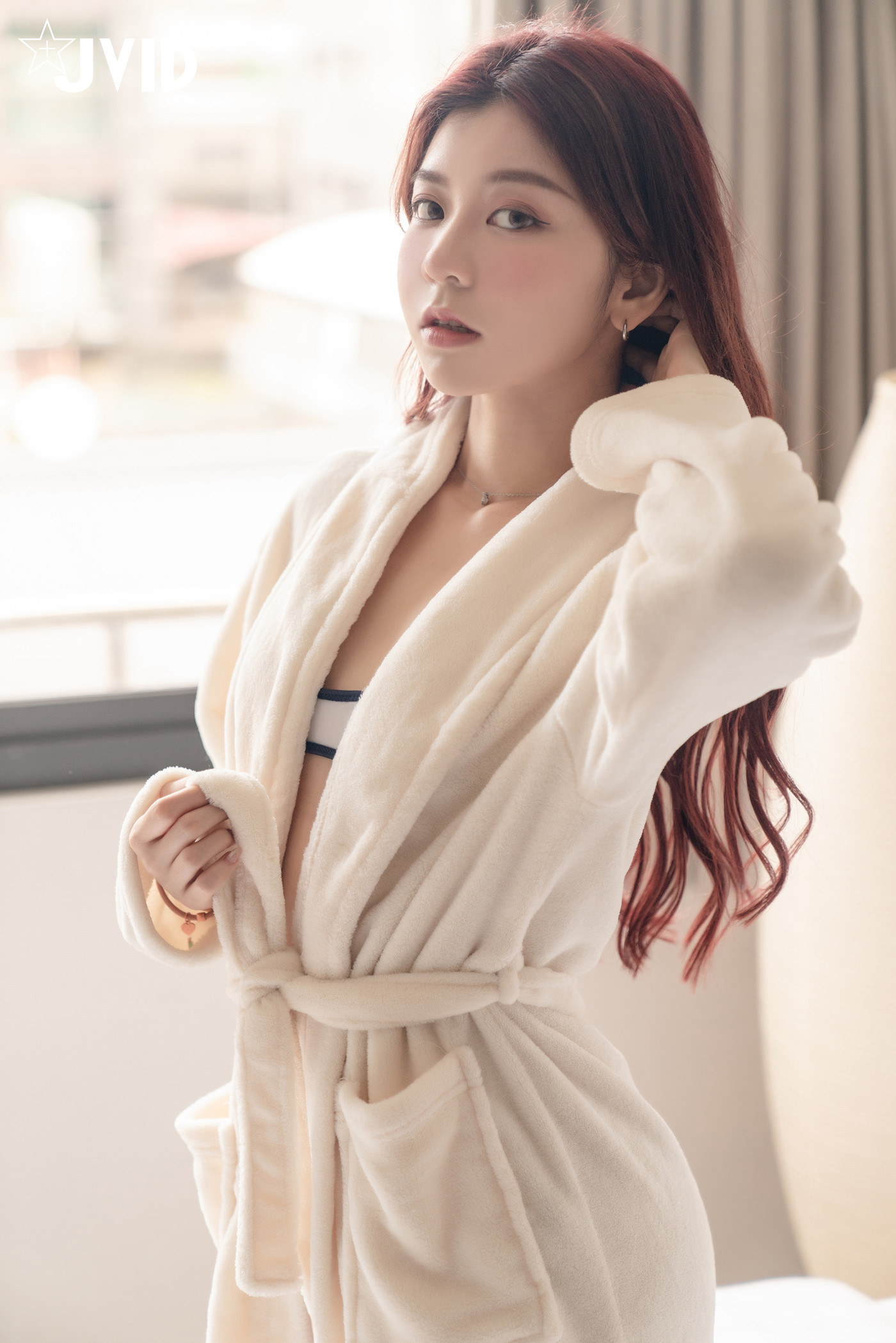 JVID 卡洛琳Caroline – 帶學妹來一日溫泉之旅 Set.01