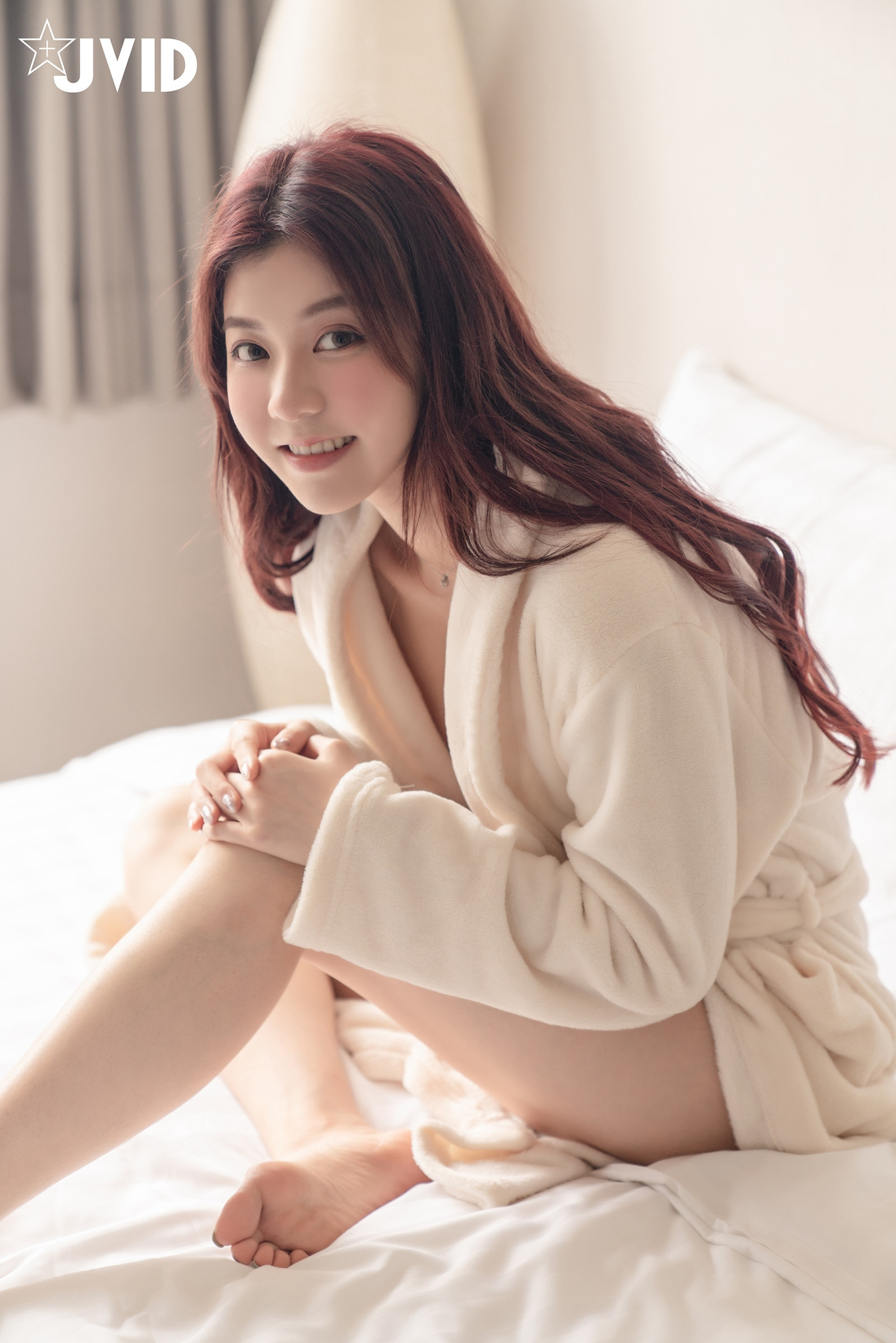 JVID 卡洛琳Caroline – 帶學妹來一日溫泉之旅 Set.01