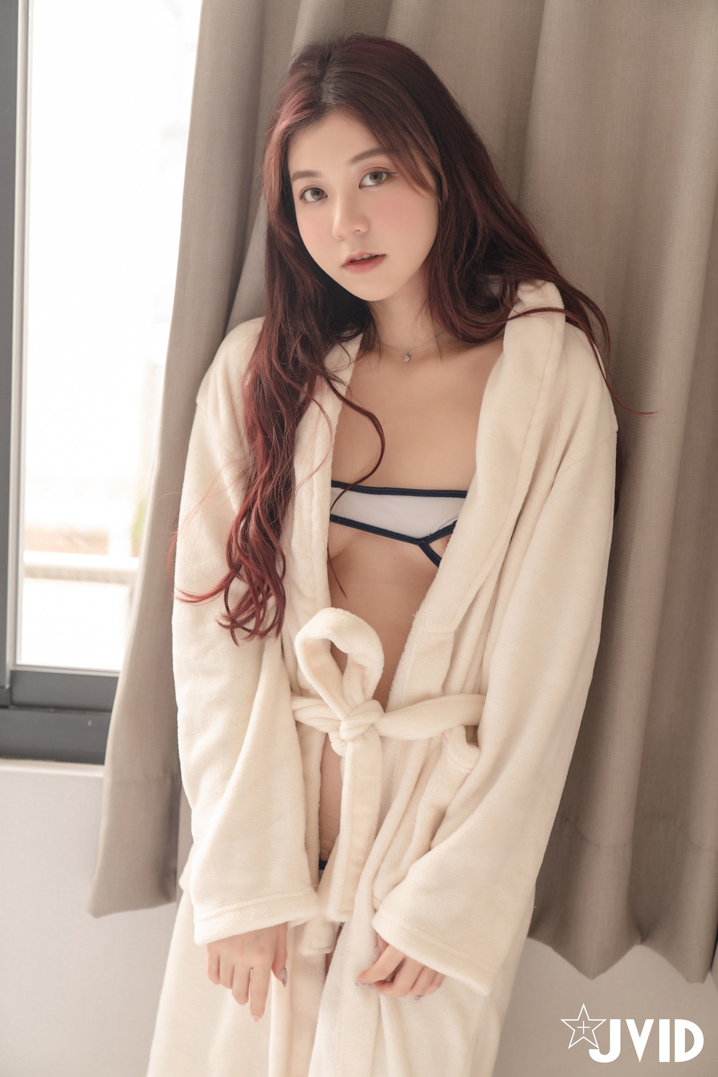 JVID 卡洛琳Caroline – 帶學妹來一日溫泉之旅 Set.01
