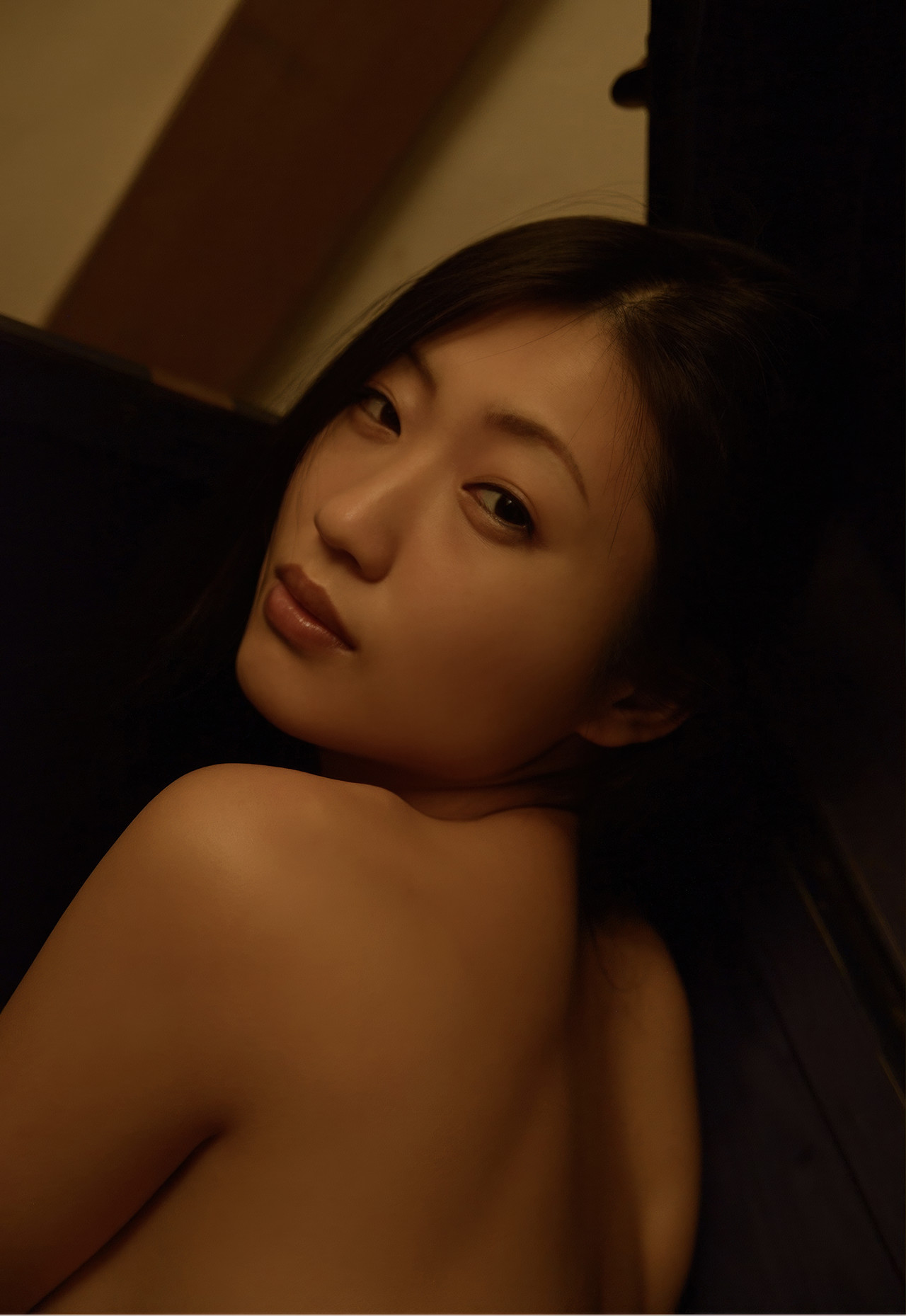 Mitsu Dan 壇蜜, デジタル写真集 蔵のなかの・・・ Premium Archive