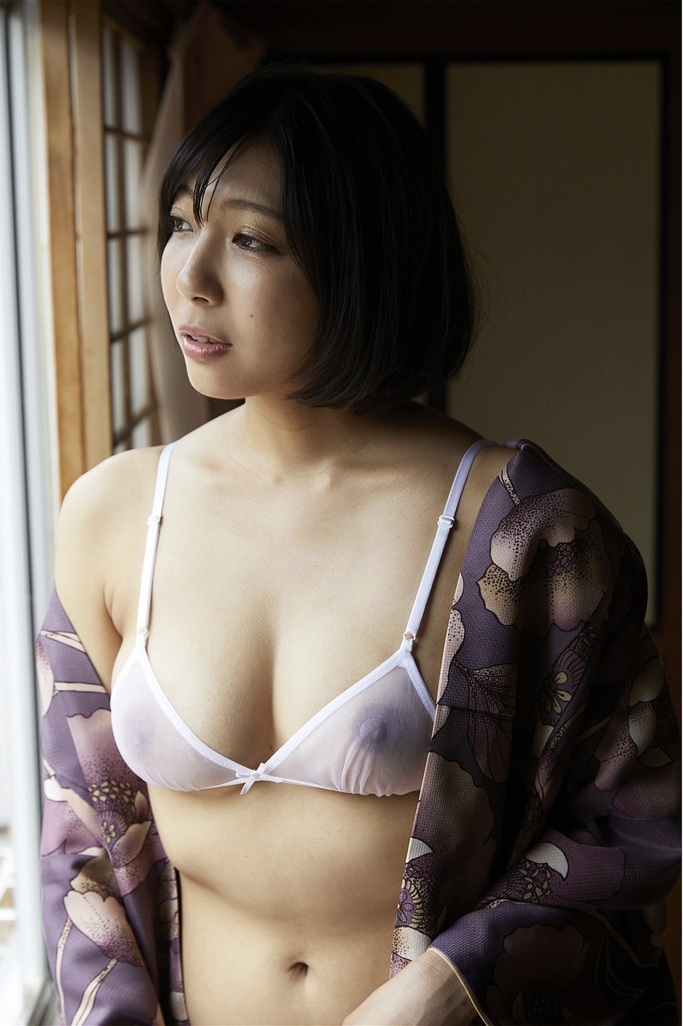Marina Asakura 麻倉まりな, 写真集 「愛のマリーナ」 Set.01