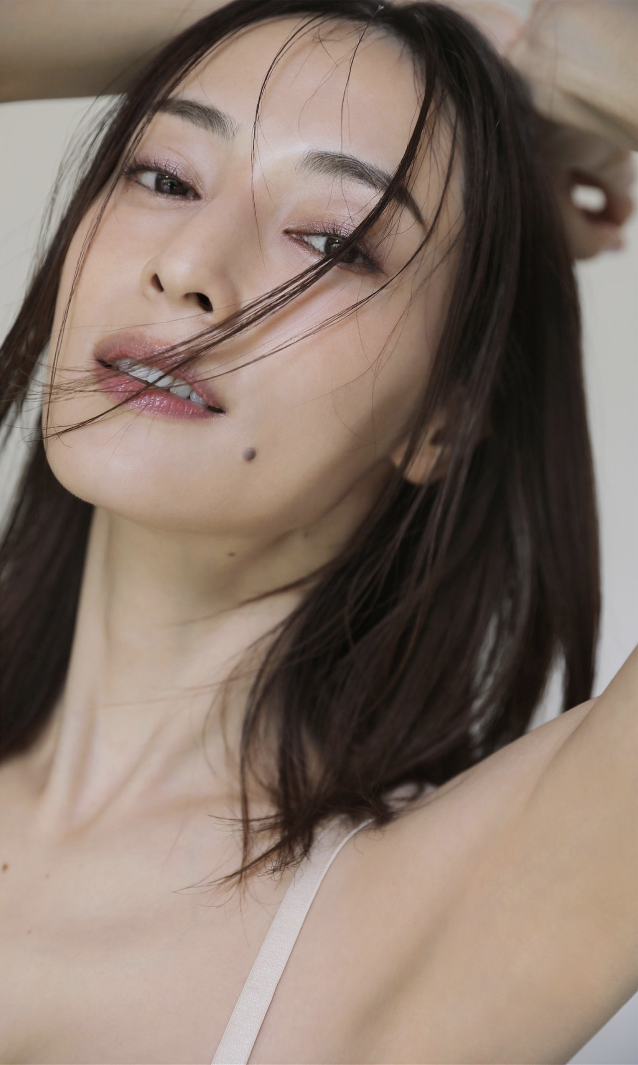 Natsuki Ikeda 池田夏希, 写真集 「いとしく、はぐくむ」 Set.01