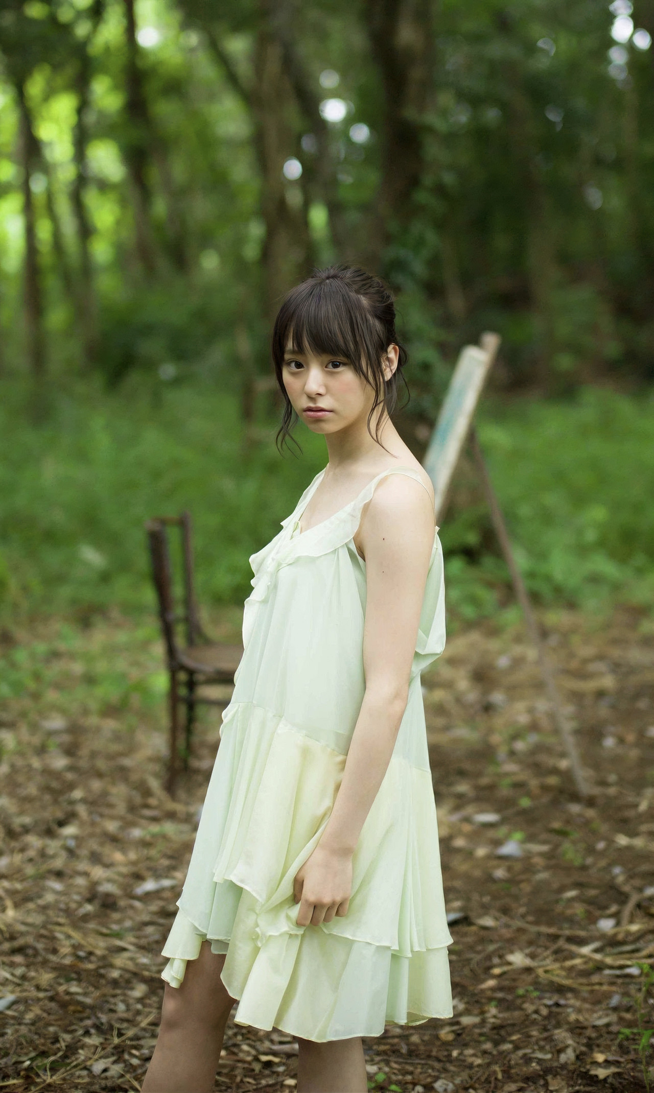 Rena Sato 佐藤麗奈, 週プレ Photo Book 「不思議の国のさとれな」 Set.04