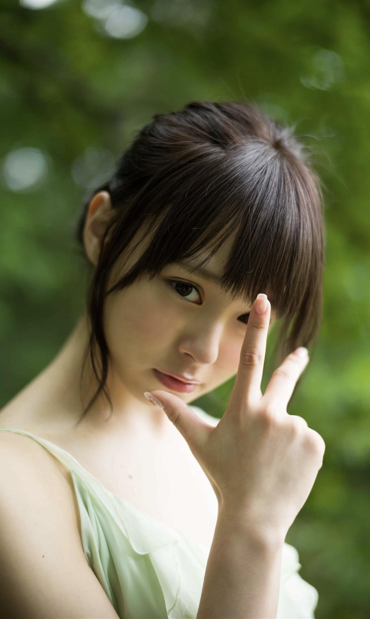 Rena Sato 佐藤麗奈, 週プレ Photo Book 「不思議の国のさとれな」 Set.04