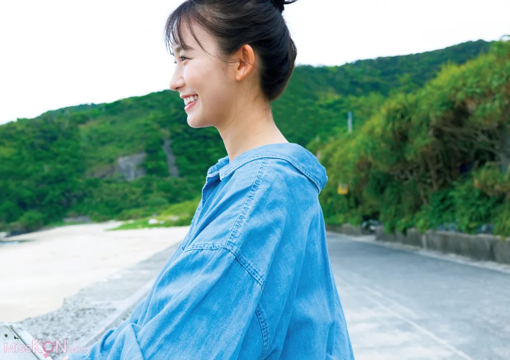 Shida Nene (志田音々)_ 【電子版だけの特典カットつき】ファースト写真集『ｎｅｎｅ－まるっとぜんぶ－』