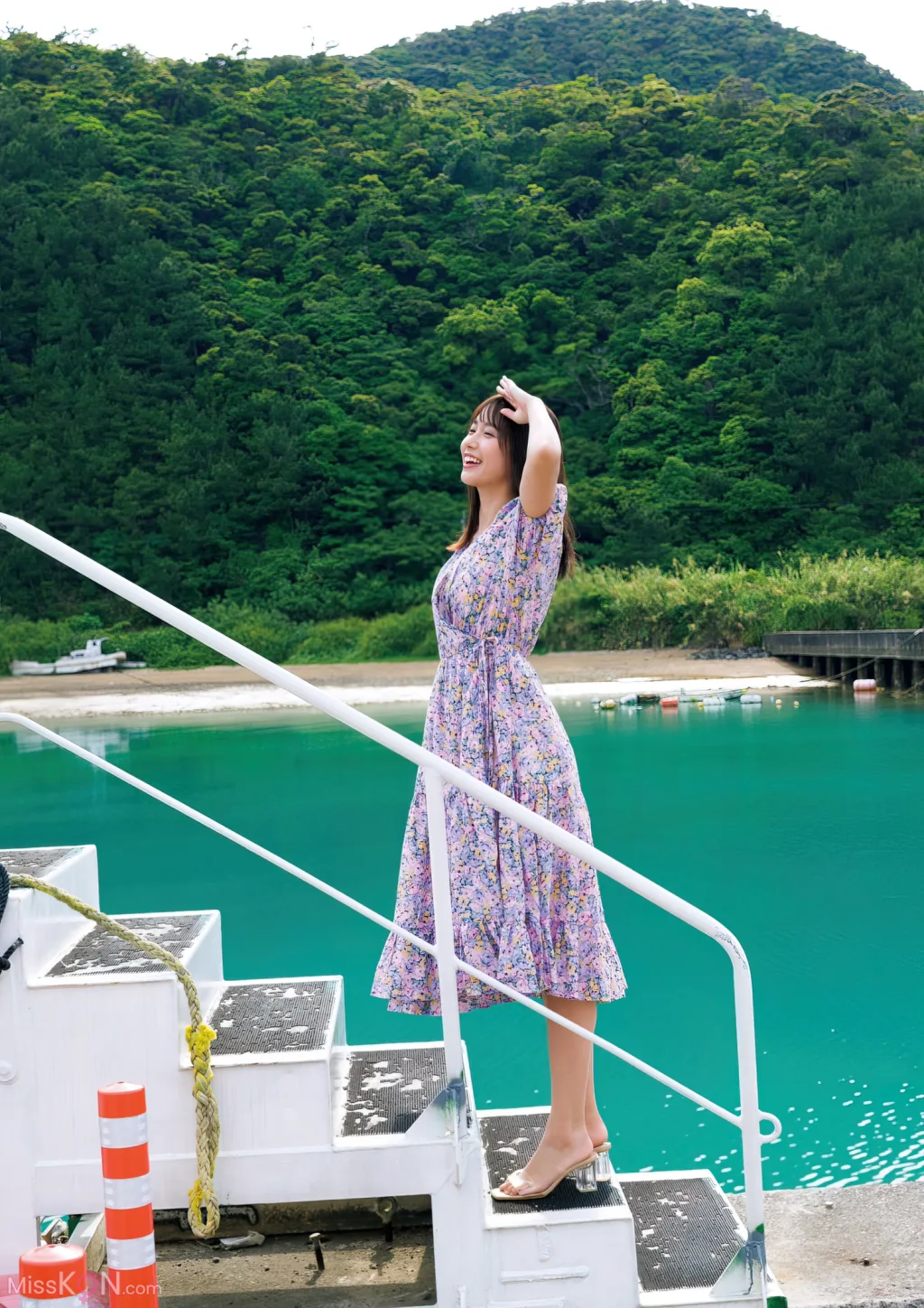 Shida Nene (志田音々)_ 【電子版だけの特典カットつき】ファースト写真集『ｎｅｎｅ－まるっとぜんぶ－』