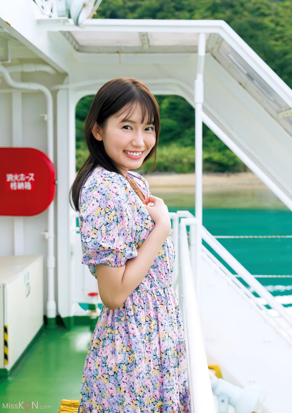 Shida Nene (志田音々)_ 【電子版だけの特典カットつき】ファースト写真集『ｎｅｎｅ－まるっとぜんぶ－』