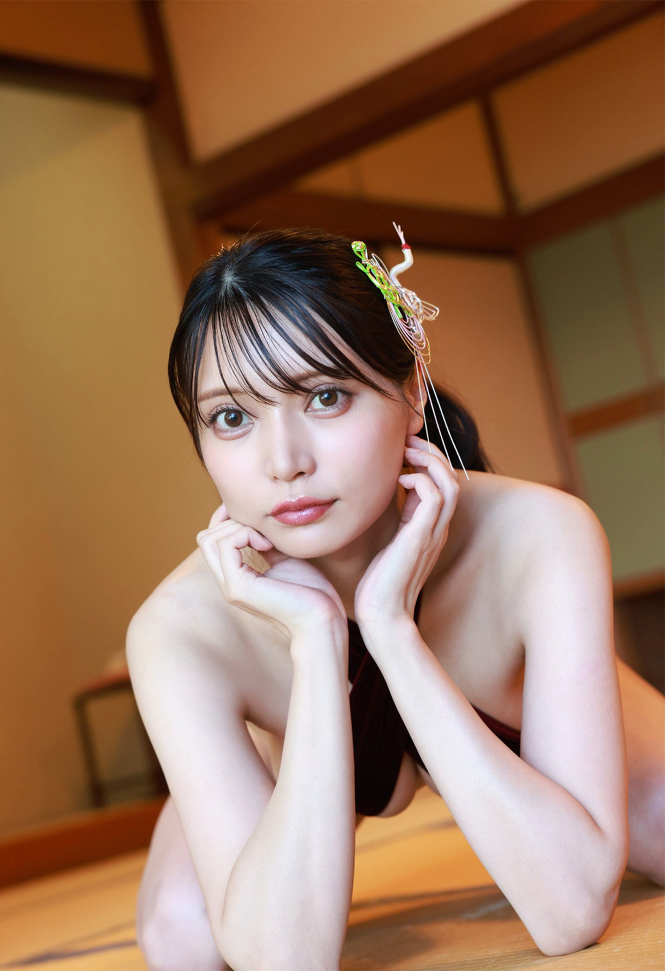 Sayaka Nitori 似鳥沙也加, 写真集 旬撮ガール Vol.2 早くも限界突破な美バスト