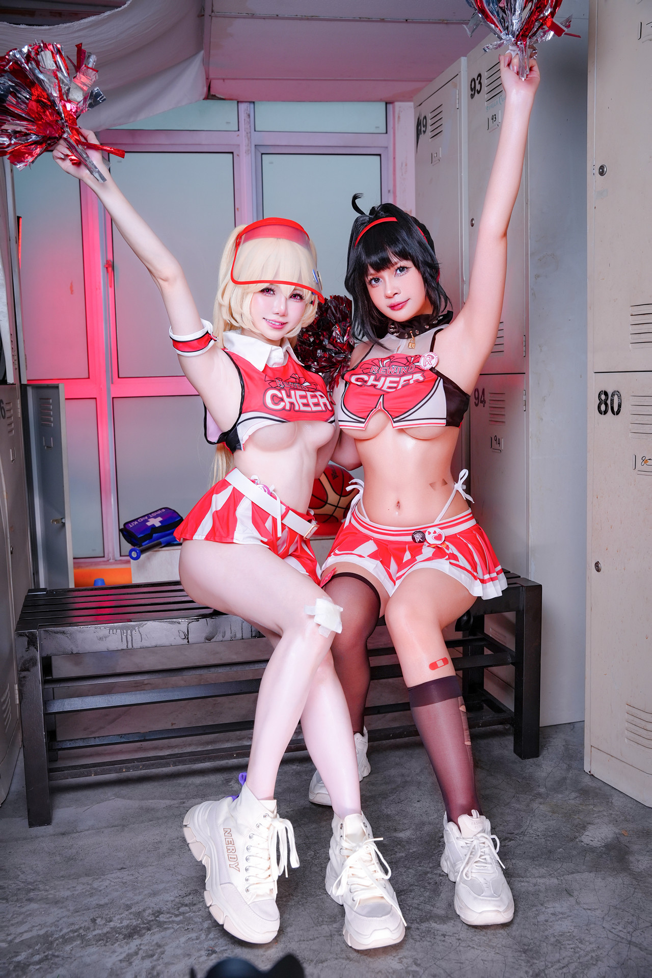 Cosplay Azami福利 & Sally多啦雪 Bay x Clay